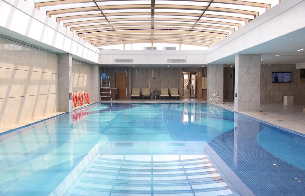 Menshine Gloria Plaza Hotel Santou Kültér fotó