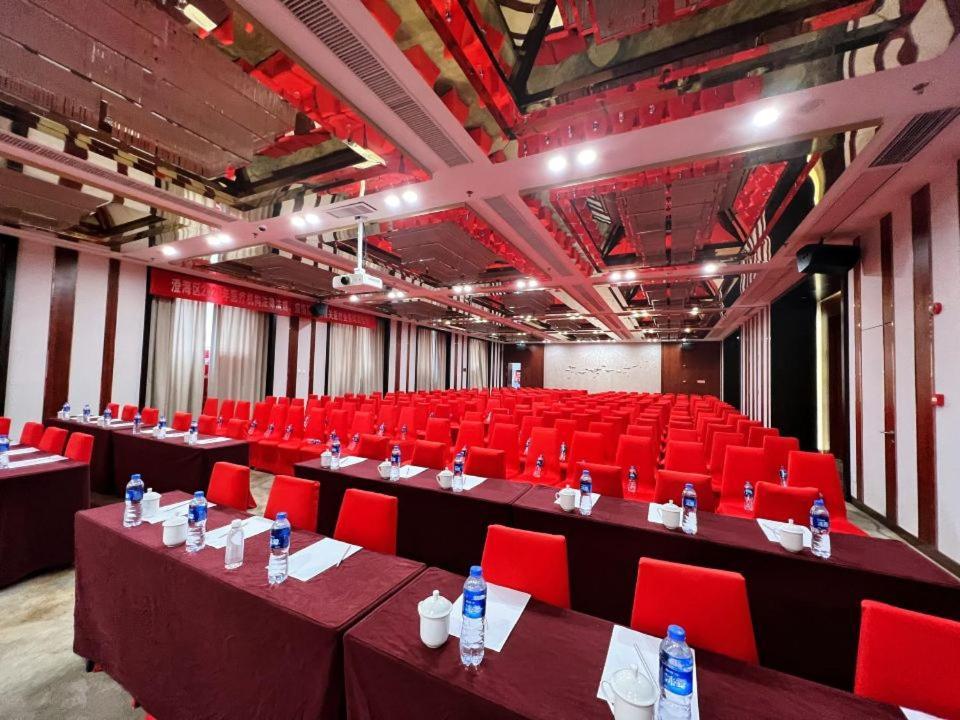 Menshine Gloria Plaza Hotel Santou Kültér fotó