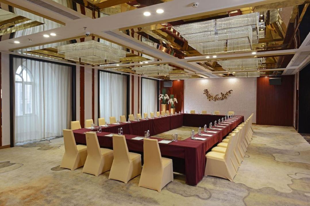 Menshine Gloria Plaza Hotel Santou Kültér fotó
