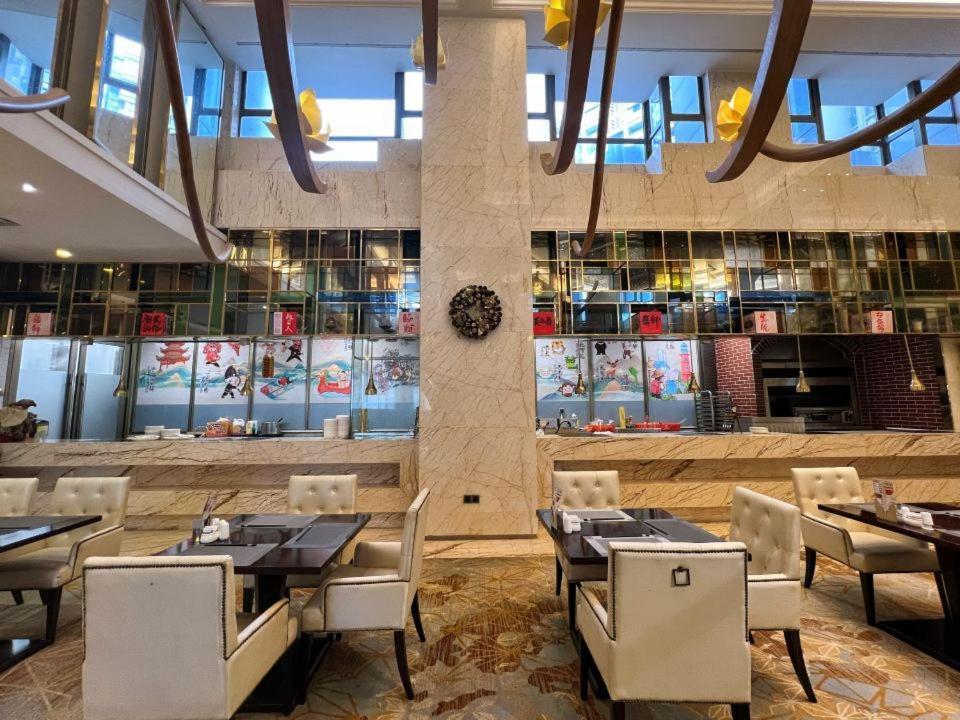 Menshine Gloria Plaza Hotel Santou Kültér fotó