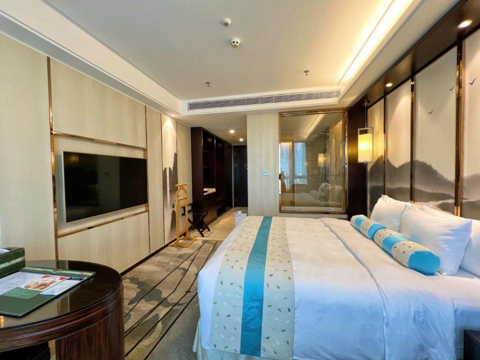 Menshine Gloria Plaza Hotel Santou Kültér fotó