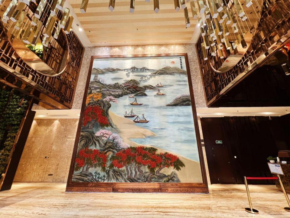 Menshine Gloria Plaza Hotel Santou Kültér fotó