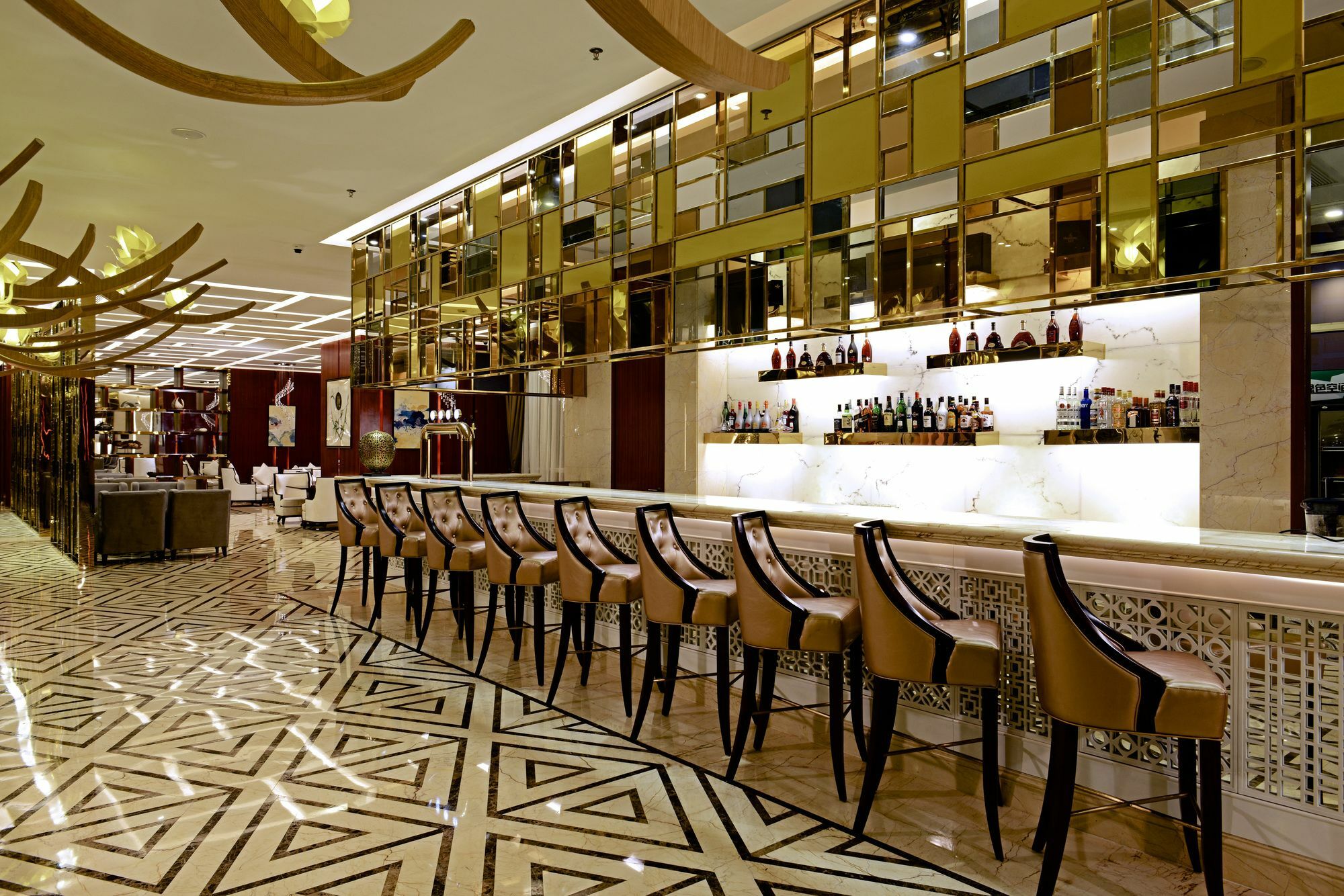 Menshine Gloria Plaza Hotel Santou Kültér fotó